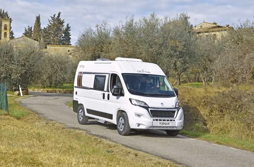 Camper Giottivan 54T | M40 Autocaravanas