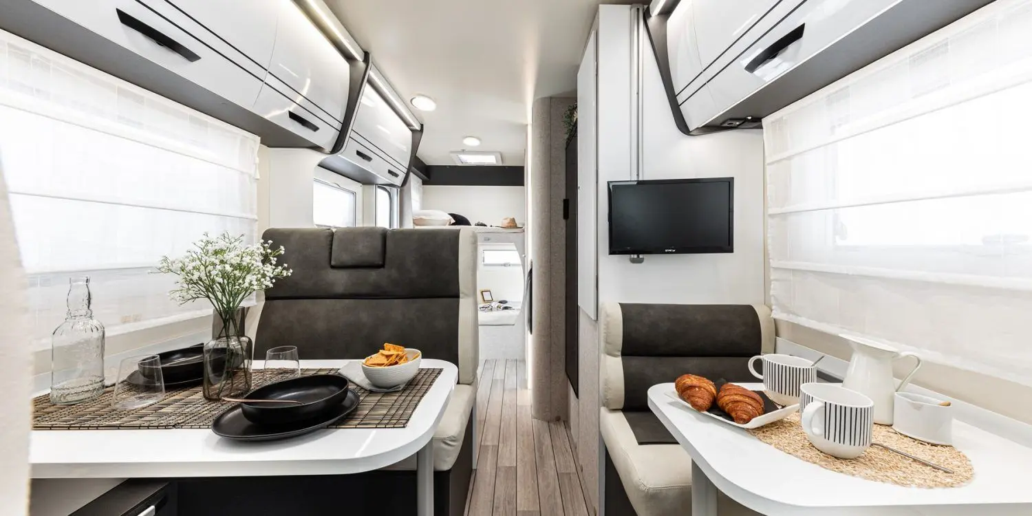 Autocaravana McLouis Glamys 222 - 322 total