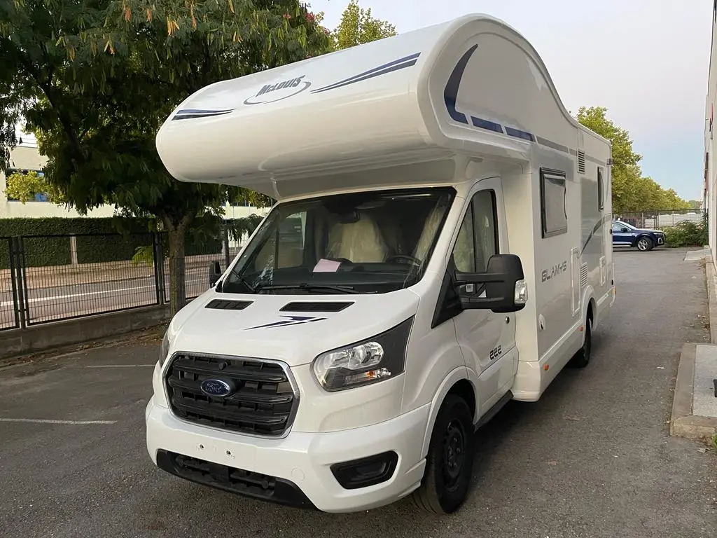 Autocaravana McLouis Glamys 222 | M40 Autocaravanas