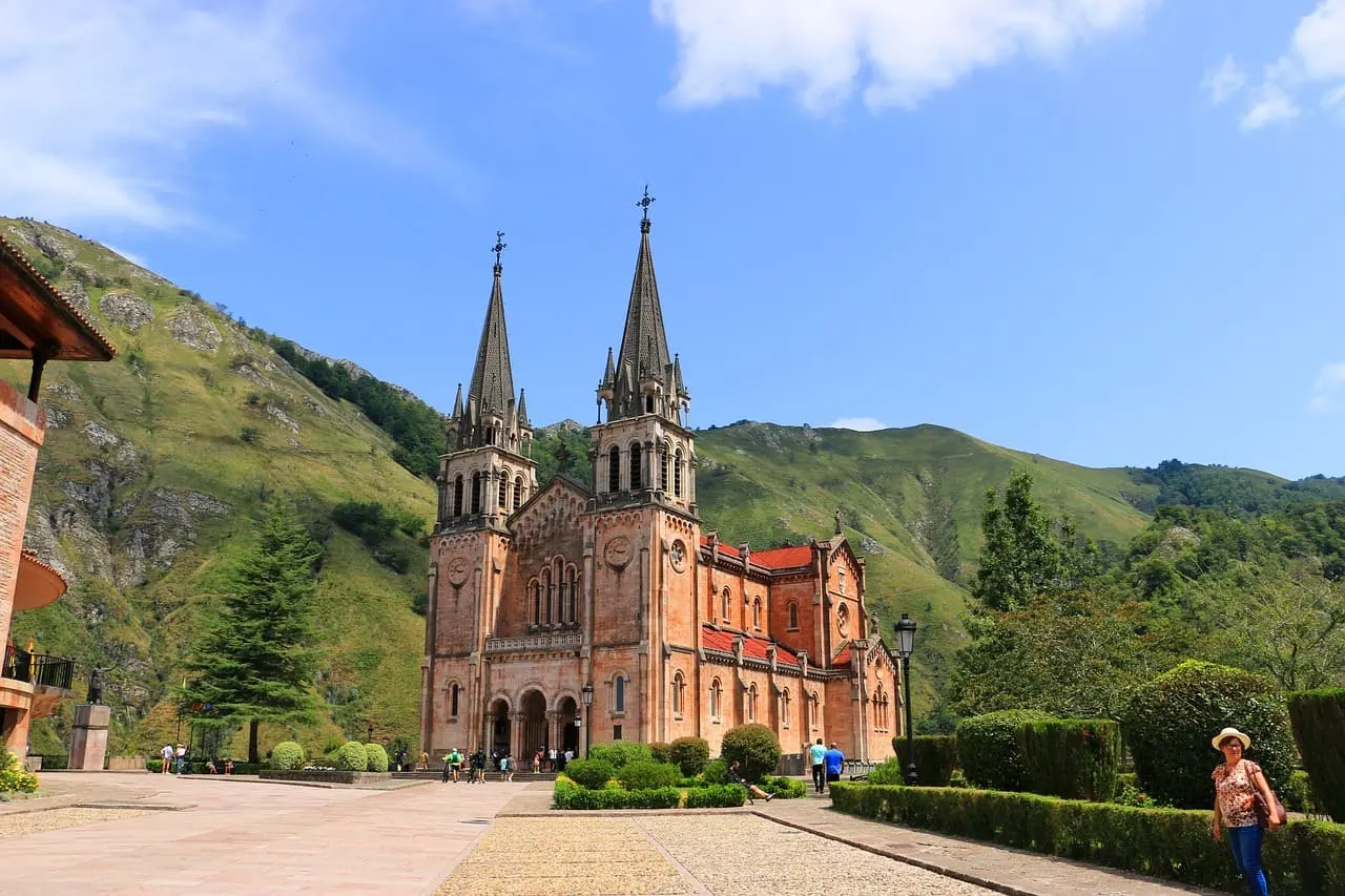 Ruta por Asturias en autocaravana 6 covadonga